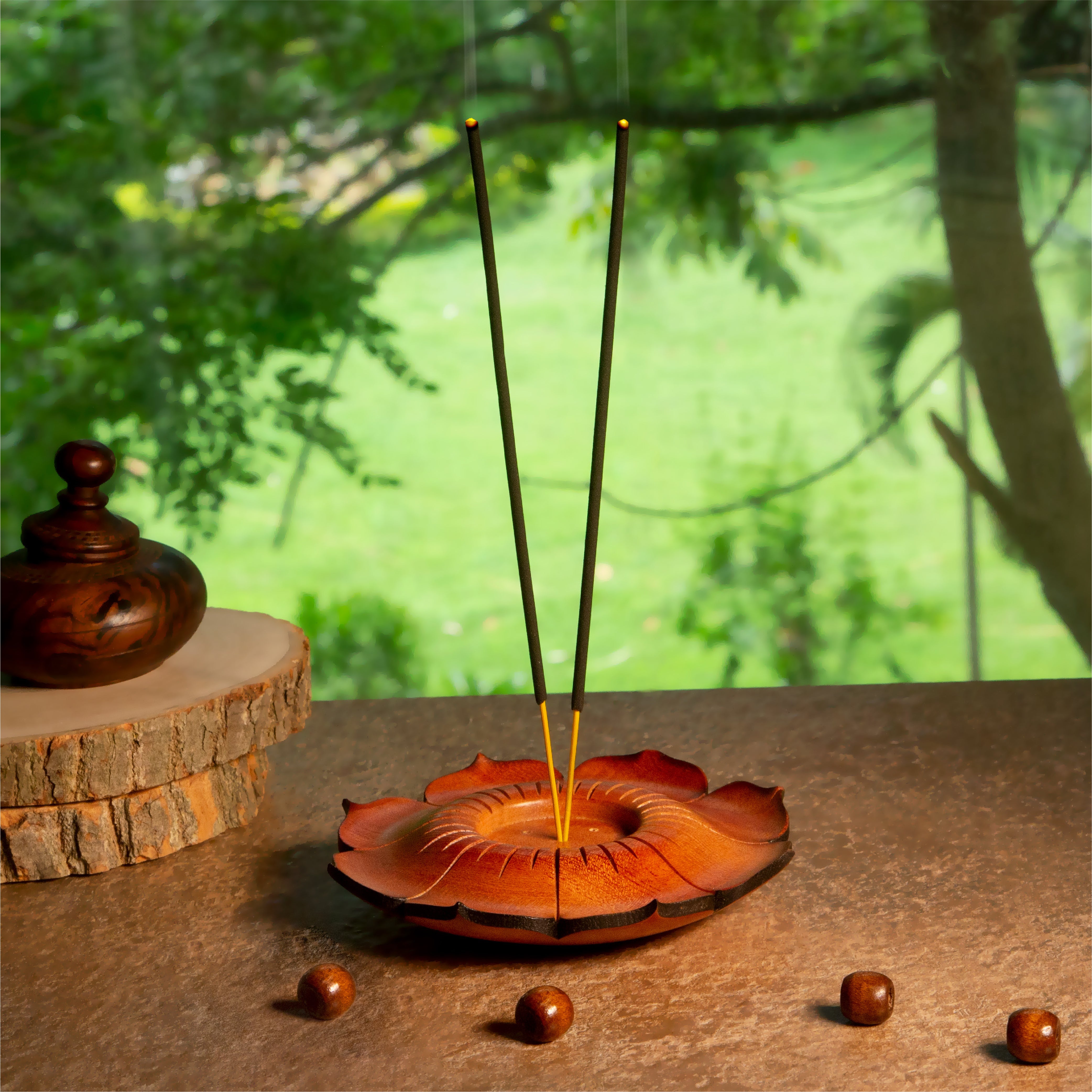 Lotus Ash Catcher Tea-light holder