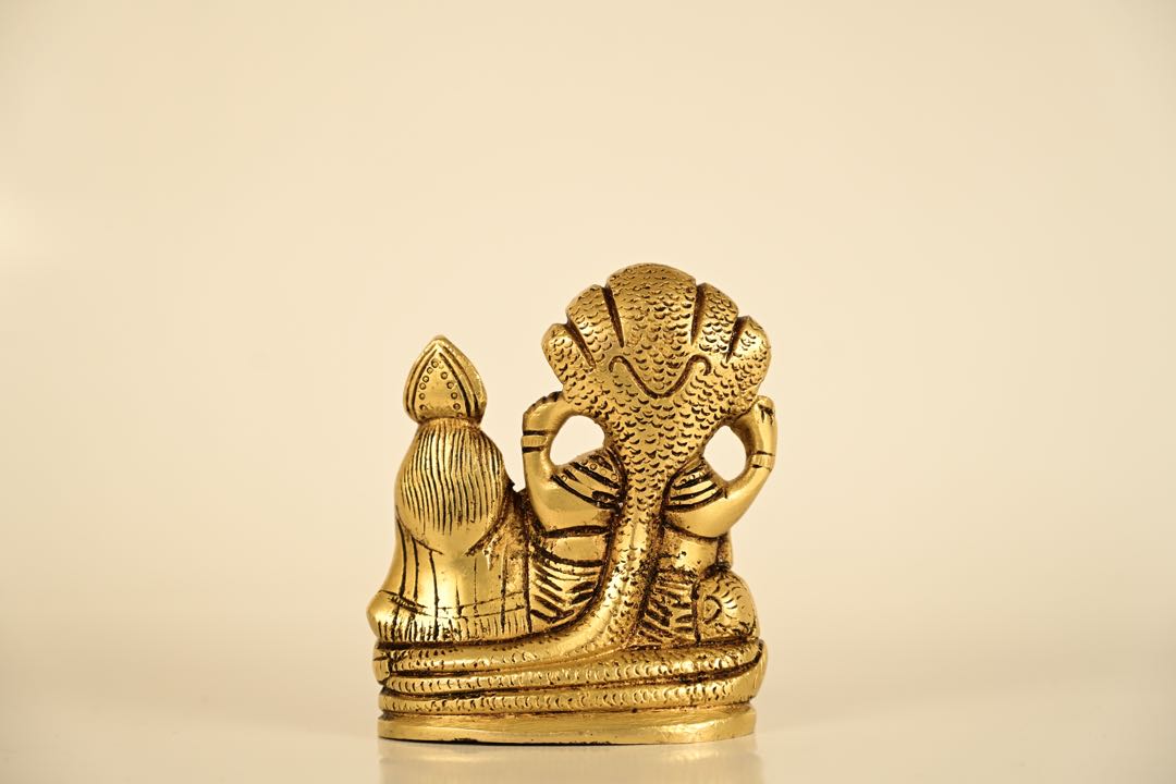 Lord Vishnu Lakshmi with Sheshnag idol