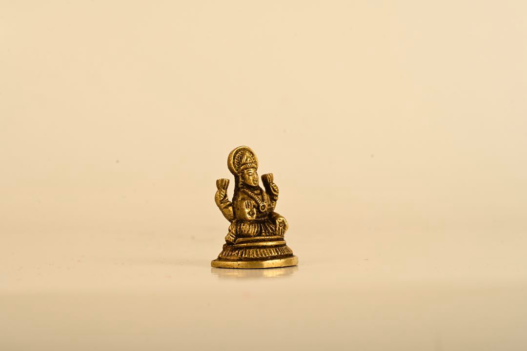 Goddess Varalakshmi idol